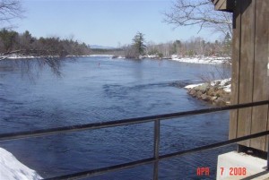 At the dam, April 2008