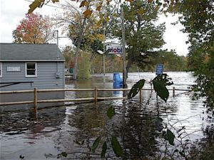 Lakefront Landing Marina, at the southern end of the big lake, during the October 2005 flood when the water level reached 411.30'. If the state had not drawn down the lake early that year, the level likely would have reached 414.75, exceeding the disastrous 1998 flood. Alliance Photo 